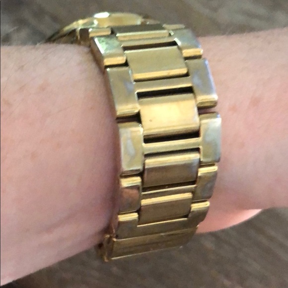 Michael Kors gold watch - Picture 3 of 3